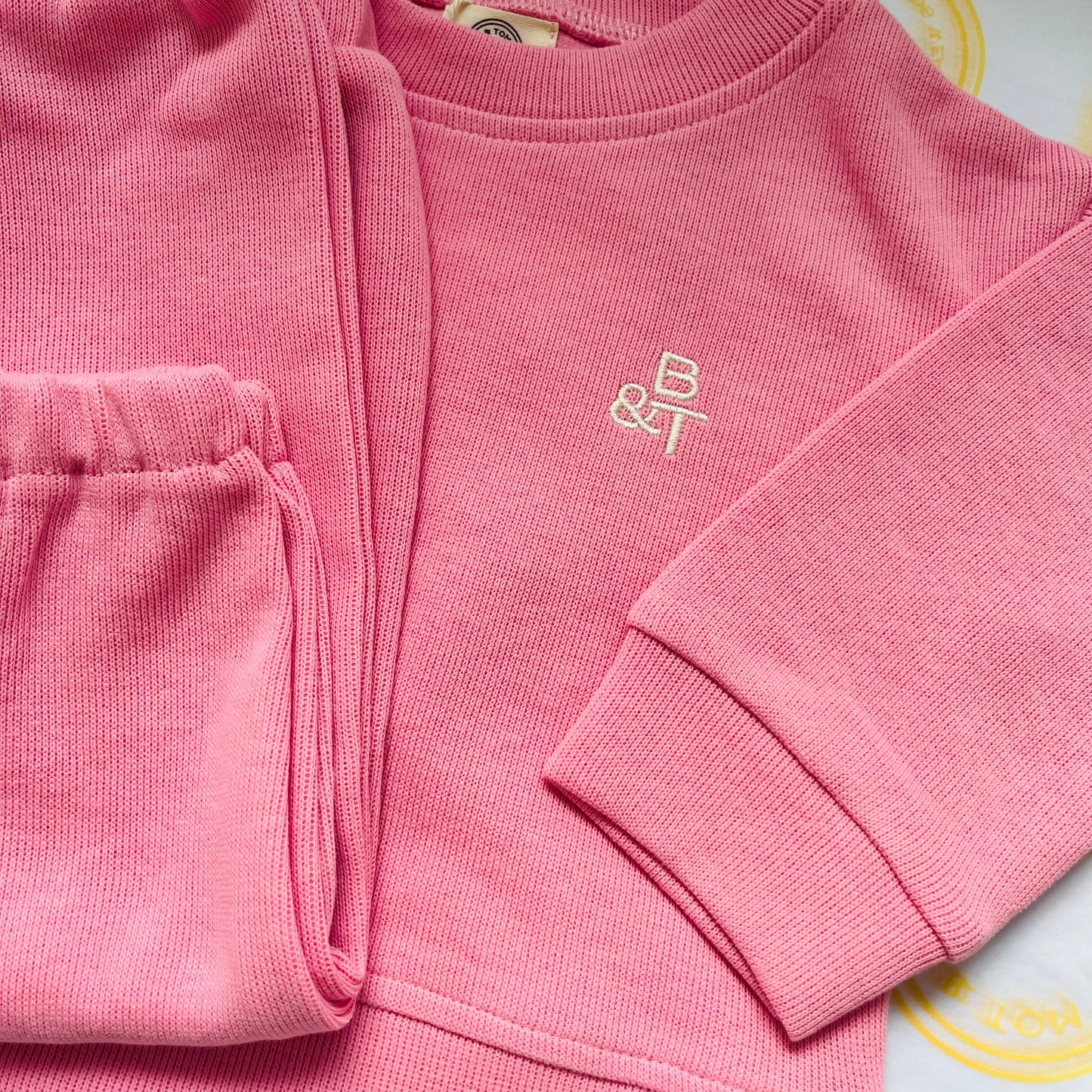 The cotton essential tracksuit (pink)