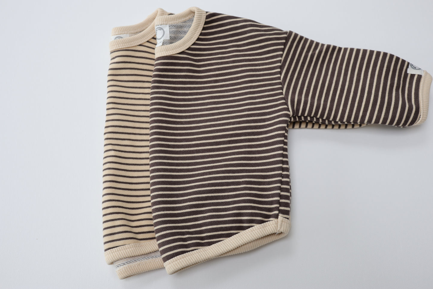 Long-sleeved sweatshirt (brown and ecru)