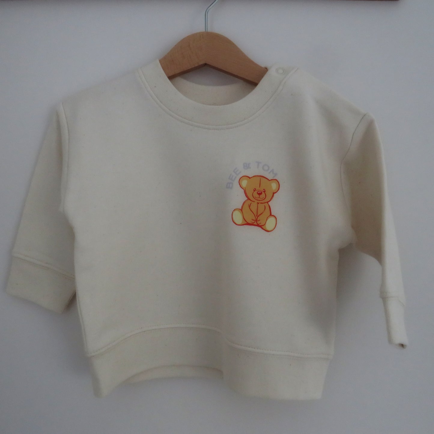 Foodie bear sweatshirt (natural)