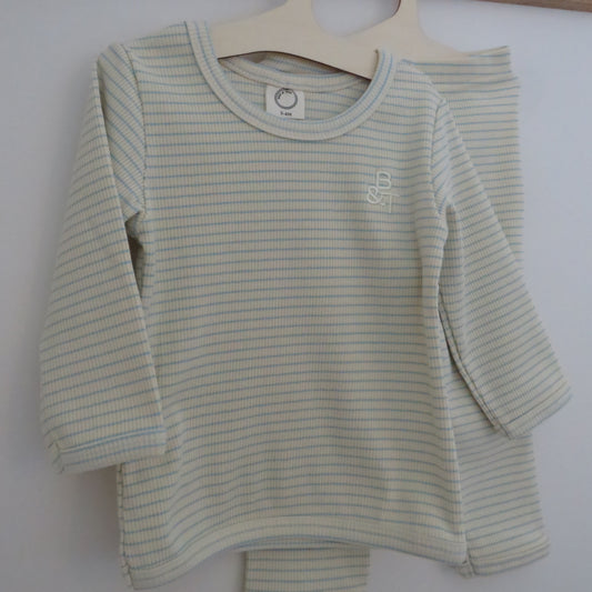 Bear all-in-one (cream) & striped ribbed cotton set (blue)