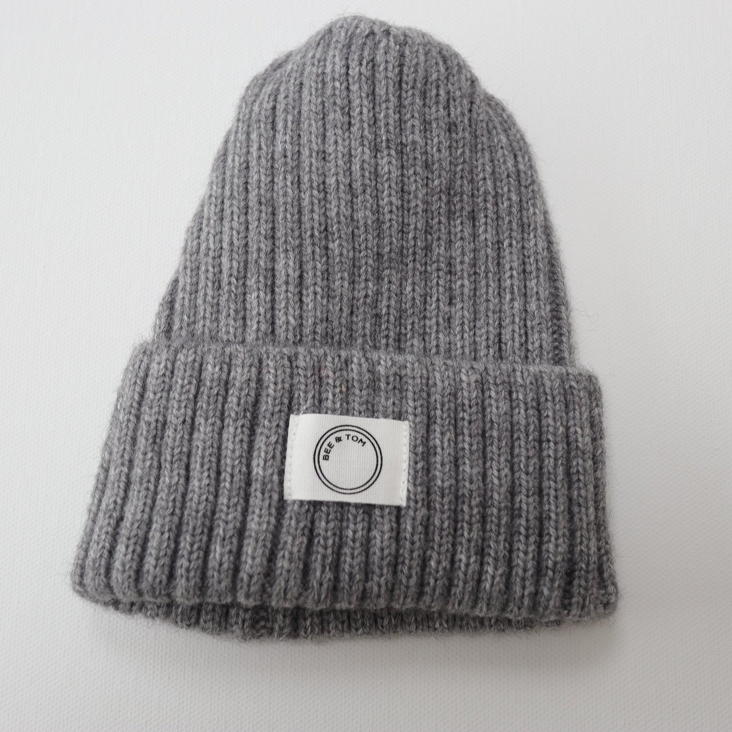 Ribbed beanie (charcoal)